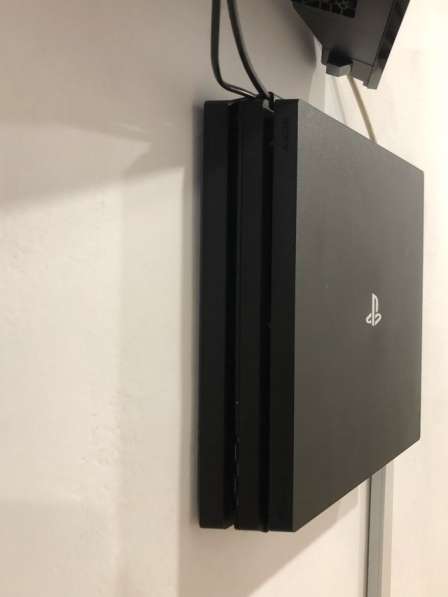 Sony PlayStation 4 Pro 1tb в Омске фото 3