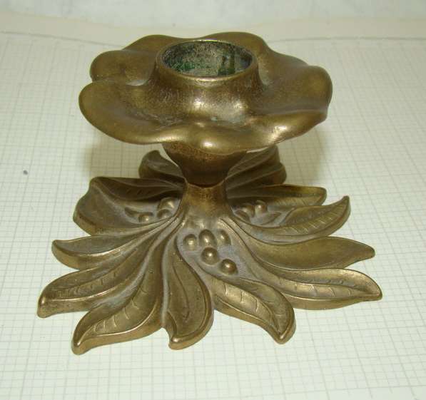 Подсвечник Цветок GILDE (P904)