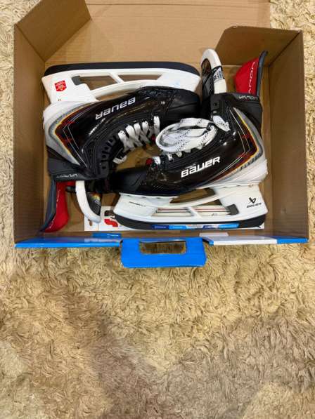 Коньки хоккейные новые в Омске фото 3