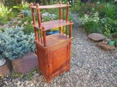 Старинная этажерка в Москве