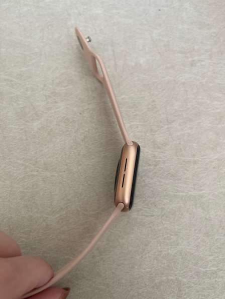 Apple Watch SE 40mm Rose Gold в Владивостоке фото 4