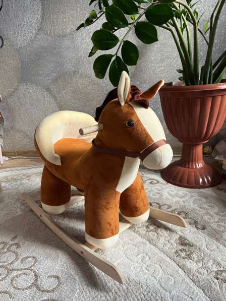 Лошадка качалка