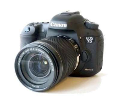 цифровой фотоаппарат Canon EOS 7D Mark II