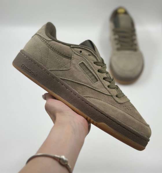 Reebok club C 85