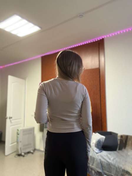 Топ бежевый в Москве