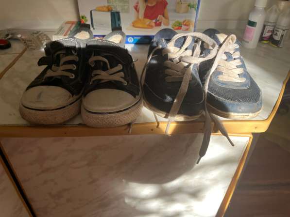 Продам кроссовки для ребенка