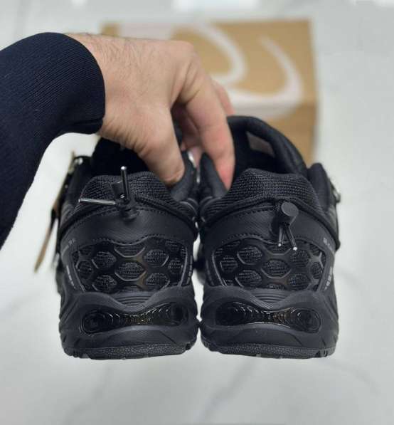 Кроссовки ASICS в Челябинске