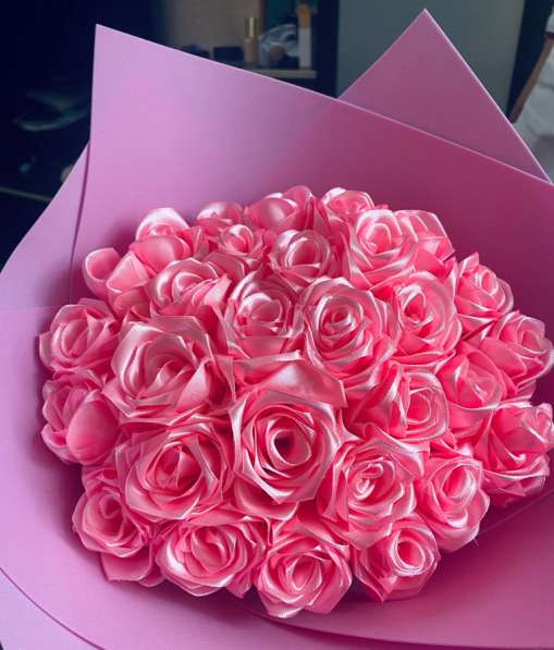 Букеты, розы из атласных лент, цветы в Санкт-Петербурге фото 5