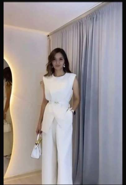 Костюм женский