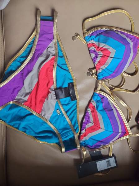 Женские бредовые вещи в Москве фото 20