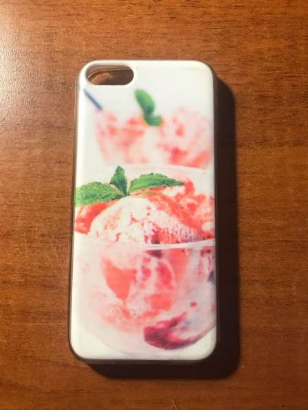 Чехол на iPhone 5c