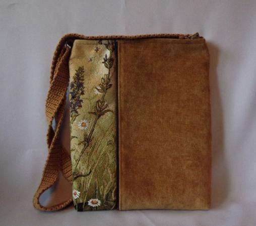 Яркая и практичная женская текстильная сумочка ручной работы с рисунком «Кошки» в Тюмени фото 4