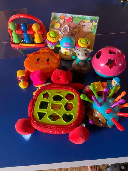 Игрушки для детей в Москве