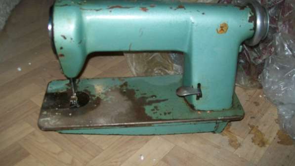 Продам швейные машинки в Москве фото 4