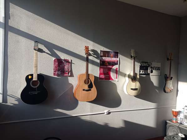 Обучение игре на гитаре в Курске фото 3