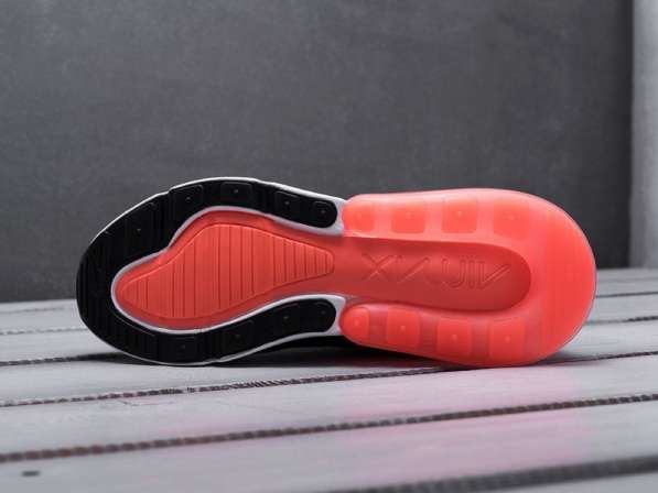 Кроссовки Nike Air Max 270 в Саратове фото 3
