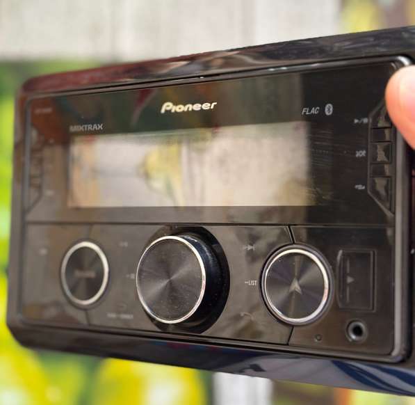 Магнитола pioneer Mvh- S620Bt