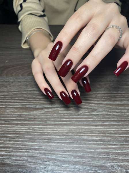 Маникюр, педикюр