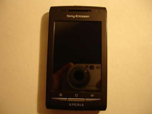 Sony Ericsson E15i (Xperia X8) (комплект) в Москве фото 4