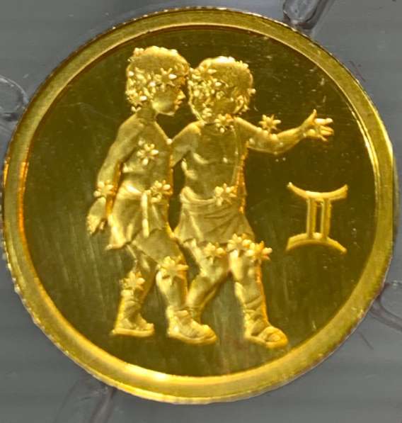 Набор золотых монет редкого сохрана в Великом Новгороде фото 39