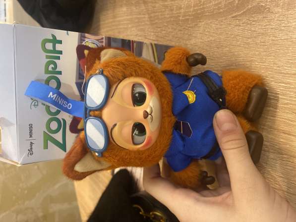 Игрушка лис из зверополис