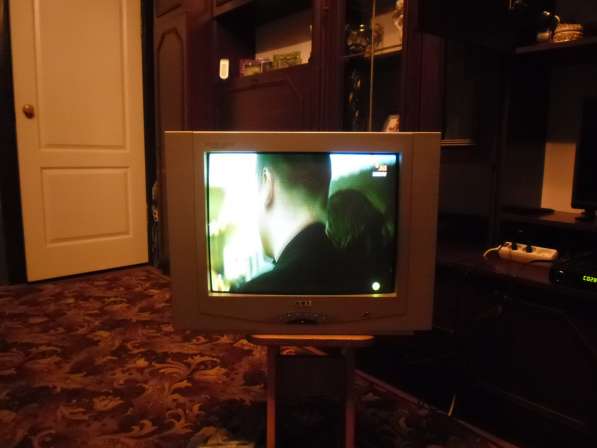 Продаю телевизор акаи диагональ 54 см в рабочем состоянии в фото 3