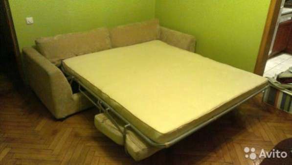 бежевый диван-кровать в отличном состоянии в Москве