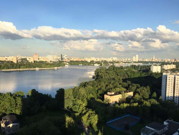 Отличная квартира с видом на химкинское водохранилище в Москве фото 4