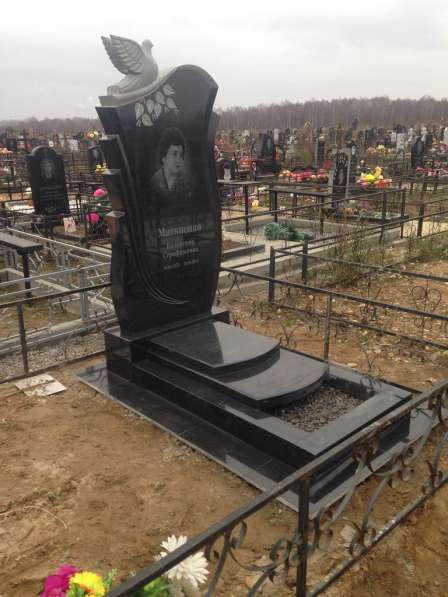 Памятники, мазарные плиты, оградки любой сложности в фото 5