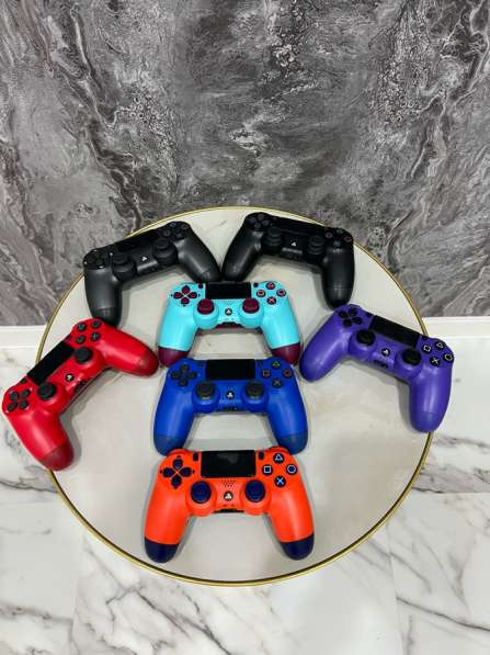 Джойстик PS4