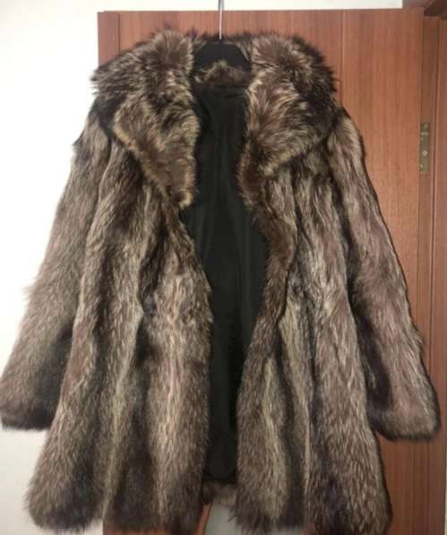 Шуба натуральная. Женская
