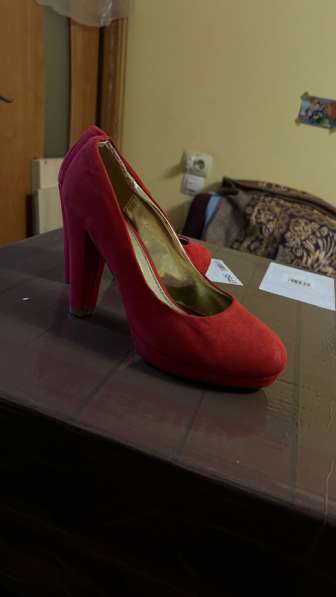 Туфли красные 37 в фото 3