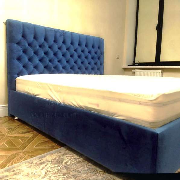 Кровати-подиумы, кровати с каретной стяжкой под Заказ в Екатеринбурге фото 6