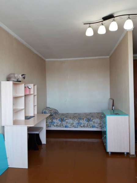 Сдам 2 комнатную меблированную квартиру за 25000 руб. по ул в Кызыле
