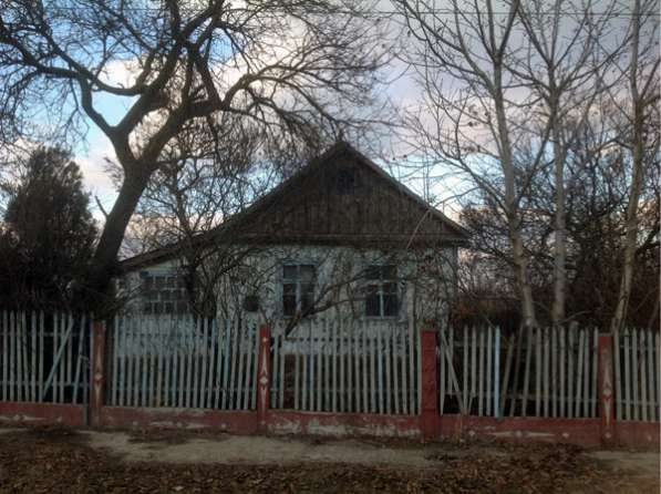 Вдохнисвежесть загородной жизни в небольшом домике в Крыму