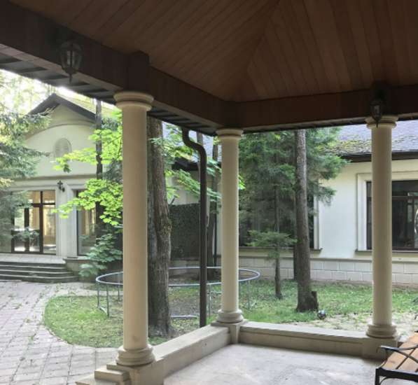 Продается дом 1450 кв. м. с участком 1 га. 13 км. От МКАД в Москве фото 4