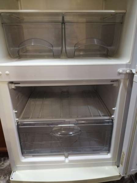 Продам холодильник б/у Атлант рабочий в Тамбове фото 4