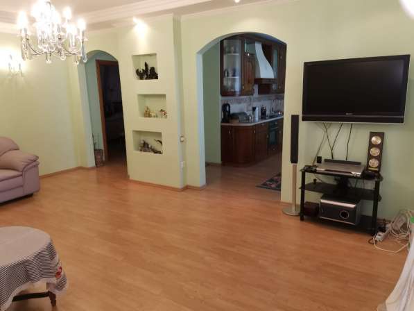 Собственник продаст 3-х комнатную квартиру на Копылова в Красноярске фото 24