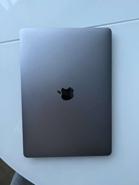 MacBook Pro 13 2020 i5 16 1Tb в Москве фото 3