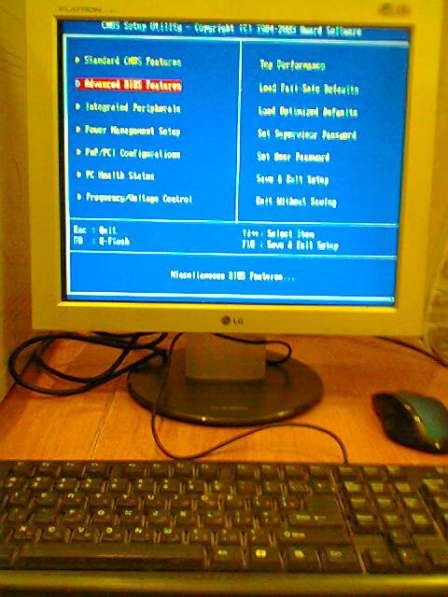 Монитор LG Flatron L1730S в Москве фото 10