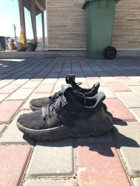 Кроссовки adidas летние в Петрозаводске