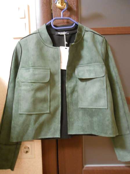 Куртка-пиджак замшевый, короткий в 