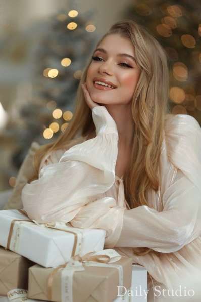 Новогодняя нейрофотосессия без студии | 24–48 ч в Москве фото 5