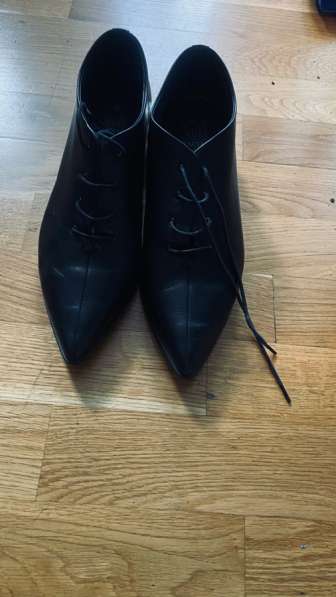 Туфли закрытые 40 размер