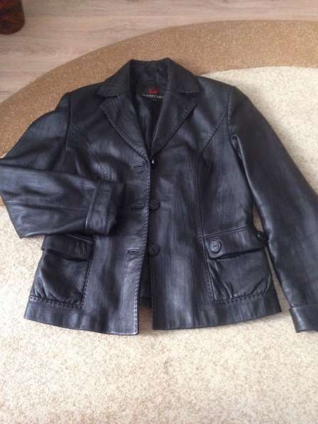 Пиджак) куртка) женский, кожа в Москве фото 4