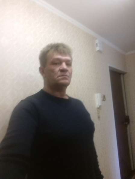 Дима, 52 года, хочет пообщаться