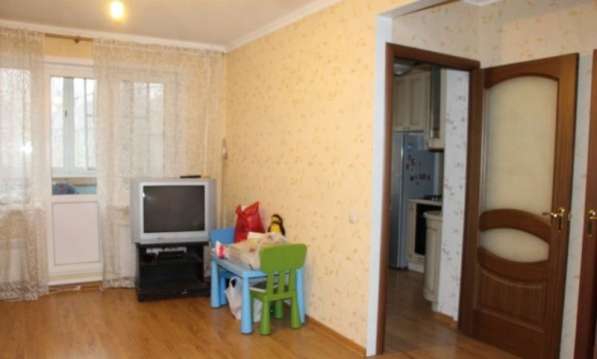 Продам однокомнатную квартиру в Ногинск.Жилая площадь 34 кв.м.Этаж 2.Дом панельный.