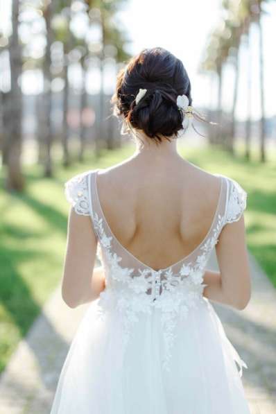 Свадебное платье и босоножки в Сочи фото 3