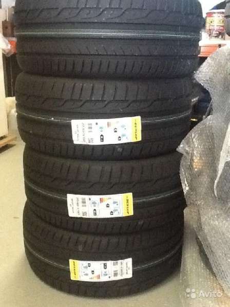 Новые шины r17 Dunlop SportMax RT 225 45, 245 40