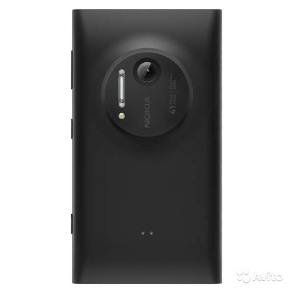 Смартфон Nokia Lumia 1020 (41 Мп камера)